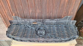 Maska Volvo xc60 R- desing - 10