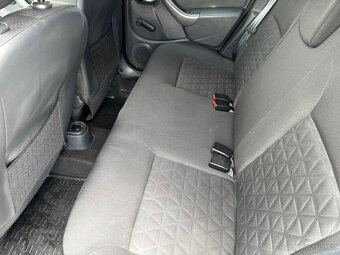 Dacia Duster 1.majitel ČR - 10