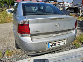 Opel Vectra C 2,0DTI 74kW SEDAN 2004 Y20DTH DILY - 10