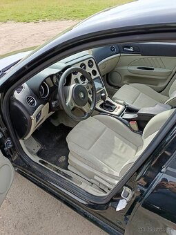Alfa Romeo 159 - 10
