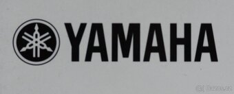YAMAHA - 10