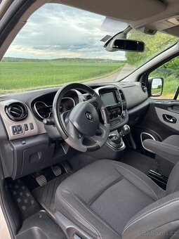 Renault Trafic 1,6dci 8 míst, nová STK ,194 500 km - 10