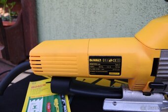 Přímočará pila Dewalt 323 K - 10