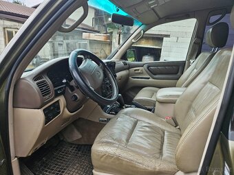 TOYOTA Land Cruiser 100 - 10