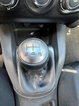C4 (B7) 1,4 VTi, najeto 107320km, r.v. 3/2014 - 10