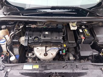 Peugeot 307 1.6i 16V 142 000km - 10