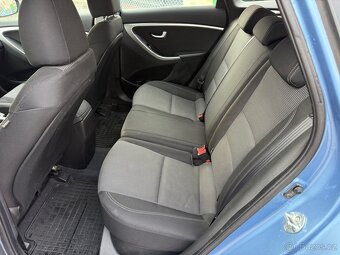 Hyundai i30 1,6i 88kW Trikolor - 10