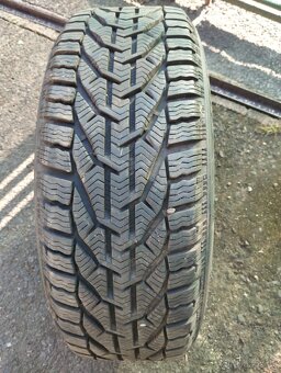 Prodám OA kombi Volvo V 70 D5-NOVÁ CENA - 10