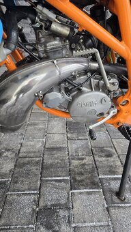 Aprilia sx125 2t - 10