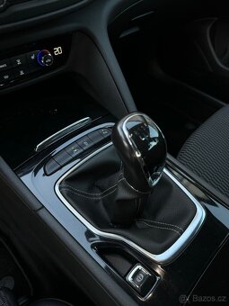 Opel Insignia 2020 2.0d 125 kW - 10