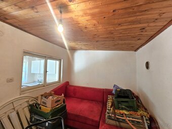 PRODEJ CHATY SE ZAHRADOU 569 m2 – VELTRUSY U ZÁMKU - 10