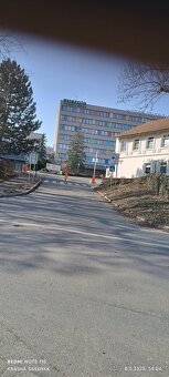 UZAMYKATELNA GARAŽ MOTOL HLÍDANA - 10