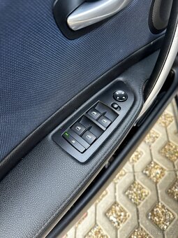 BMW E87 123d 150kw - 10