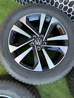 Volkswagen Tiguan II - TOP ZIMNÍ SADA 235/55 R17 ORIGINÁL - 10