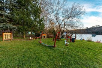 Pozemek k výstavbě rodinného domu – 1 979 m² - 10