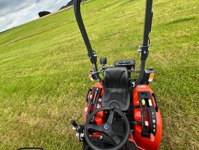 Malotraktor Avenger 26 + čelní nakladač - 10