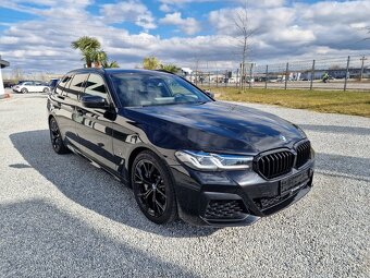 Prodám — SLEVA — BMW 530i,M Sport , 2021, HUP, PANO, LASER - 10