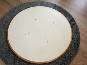 Jídelní stůl kulatý bílý - 10