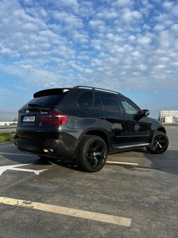BMW X5 E70 4.8i | 2007 | MAX | 7 míst - 10