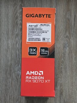 GIGABYTE Radeon RX 9070 XT GAMING OC 16G | ZÁRUKA ✅ - 10