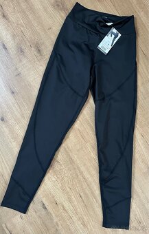 Nové kompresní legíny Calzedonia M - 10
