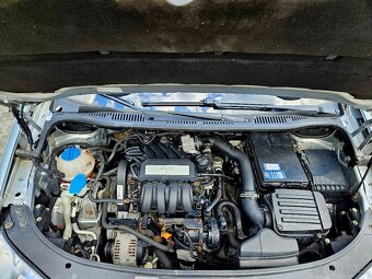 VW Touran 1.6 MPI 75 kW 7 míst 2007 - 10