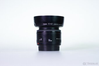 canon eos m50 + příslušenství - 10