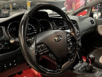 Kia CEED 1.6crdi 94kw, EXKLUSIVE, KLIMA, PLNÝ SERVIS - 10