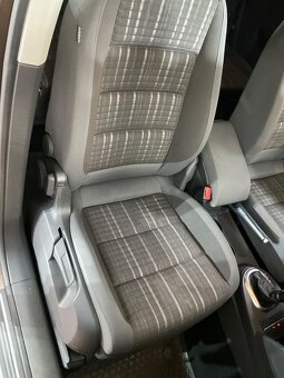 Volkswagen Touran CROSS 2.0 Tdi DSG 103 KW 11/2011 198tis km - 10