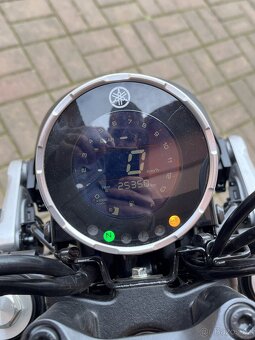 Yamaha XSR 125 A1 - 10