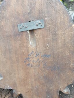 Staré Poškozené Trofeje - 10