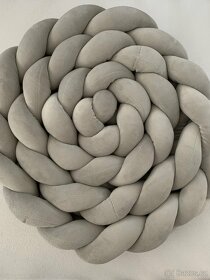 Nový bílý - šedý mantinel cop do dětské postýlky 3m - 10