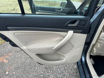 Škoda Octavia Combi ELEGANCE 1.9TDI - 10