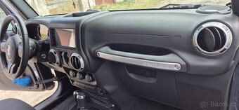 JEEP Wrangler Rubicon 2017 2.8 CRD Automat - 10