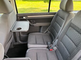 Volkswagen Touran 1.9Tdi 77kW 2010 7míst - 10
