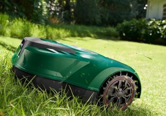 Aku robotická sekačka Parkside na 500 m2 nová - 10