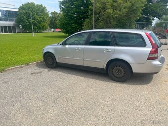 VOLVO V50 2.0D - 10