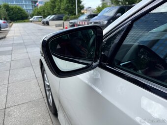 BMW 320i 2024 M-paket - 10