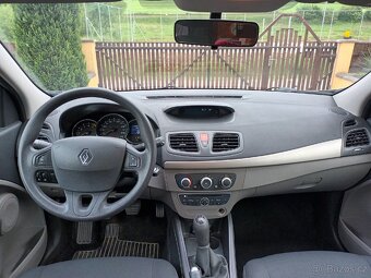 Renault Megane 1.5DCi 63KW 2010 93.000km dvoje kola... - 10