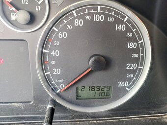 Volkswagen Sharan, 1.9 TDI, 7 míst, tažné - 10