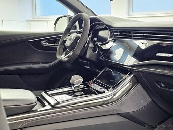 Audi RSQ8 - 10