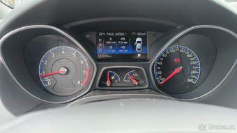 Ford Focus RS Blue & Black –  350 koní, AWD - 10