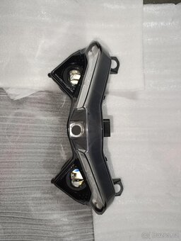 Panigale v4 přední světlo - 10