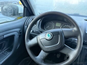 Škoda Fabia 2 lift  1.6Tdi  nepojízdná - 10