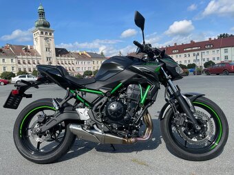 Kawasaki Z650 - 10