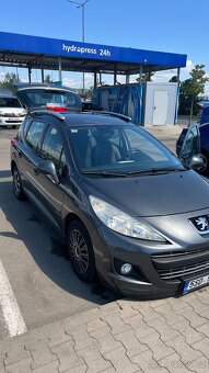 Peugeot 207 sw - 10