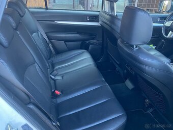 Subaru Outback 2,5 - 10