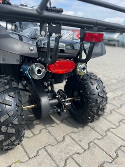 Dětská čtyřkolka Toronto 2025 125cc 1G7 Deluxe -carbon - 10