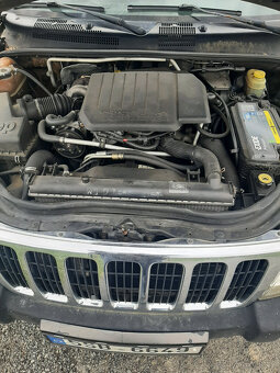 Jeep Grand Cherokee 2,7 nafta - 10