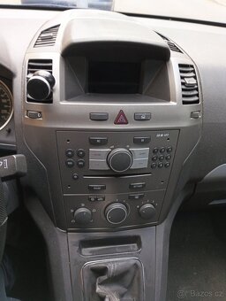 Prodám Opel Zafira 2006 1.9 nafta - 10
